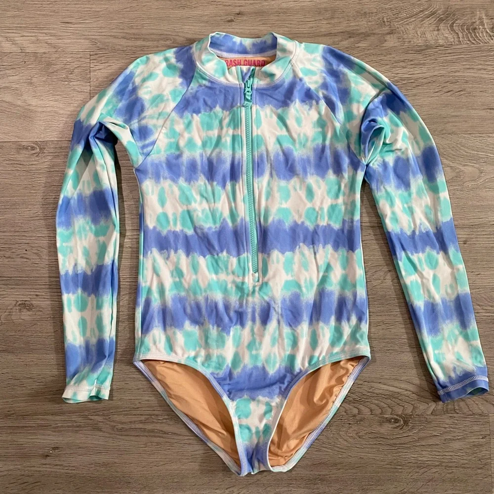 Kids Girls' tie-dye rash guard UPF Swimwear in‎ Blue and White Crewcuts Swimsuit
